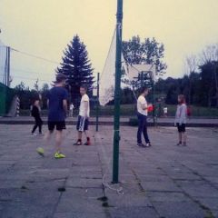 Loading...